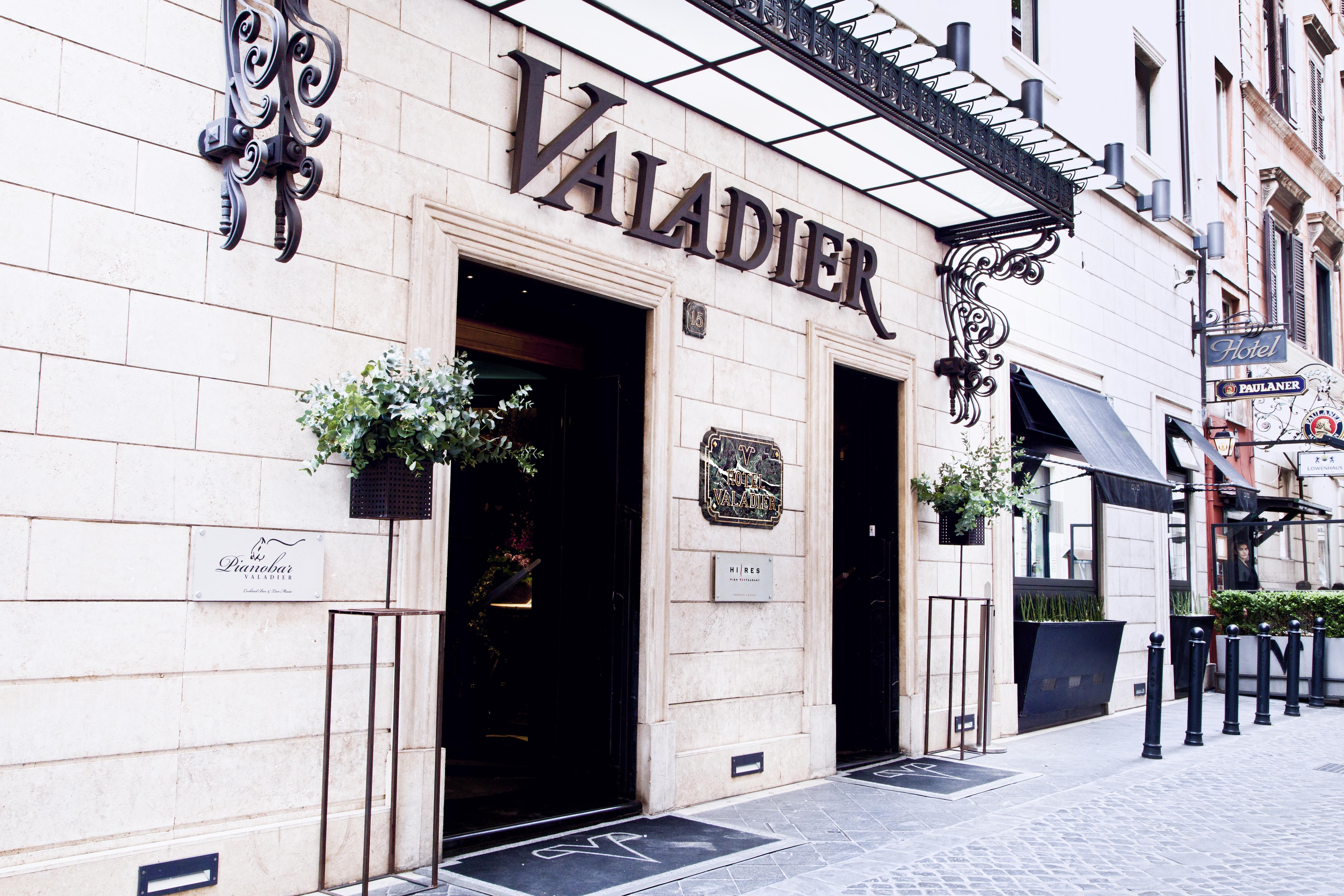 Hotel Valadier Rome Exterior photo
